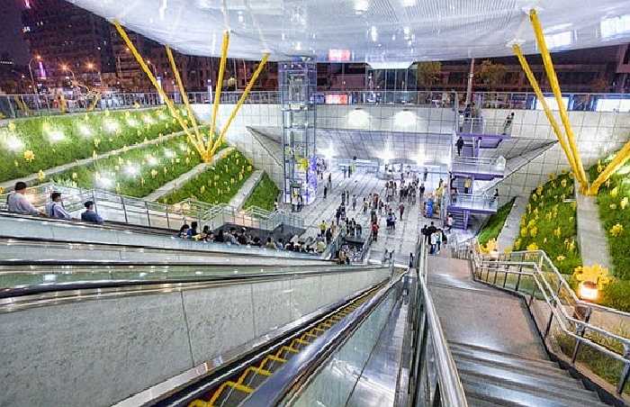 Nhà ga Kaohsiung - Đài Loan