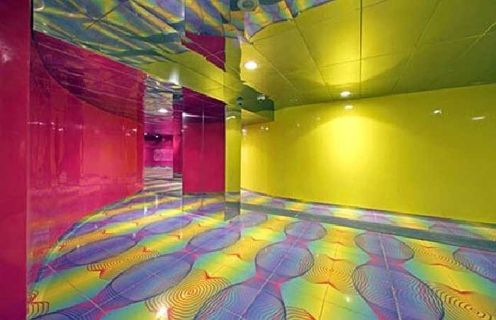 Ga tàu điện ngầm - Naples, Italia