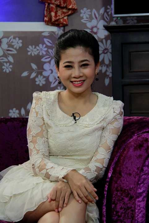 Nghỉn lẻ một chuyện