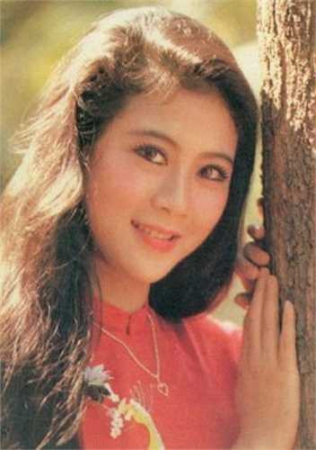 Diễm Hương từng ghi dấu ấn với nhiều bộ phim kinh điển như Phạm Công – Cúc Hoa, Nước mắt học trò, Sơn Tinh Thủy Tinh…