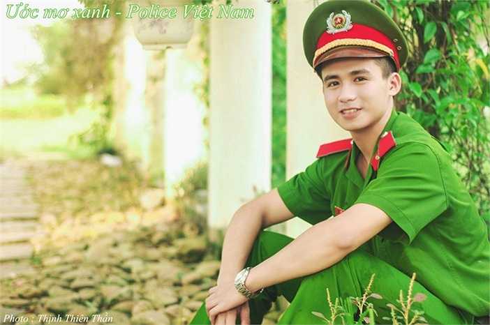 Trần Trung Hiếu (Biệt danh: Hieu Police) là sinh viên năm thứ 4, ngành Cảnh sát Kinh tế, trường HV Cảnh sát Nhân dân.