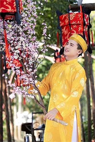 Năm mới, chàng trai này sẽ tiếp tục phấn đấu hơn nữa để hoàn thiện bản thân, thực hiện nốt chương trình học tập tại Học viện Cảnh sát nhân dân cũng như tích cực hơn trong các hoạt động xã hội giúp đỡ cộng đồng