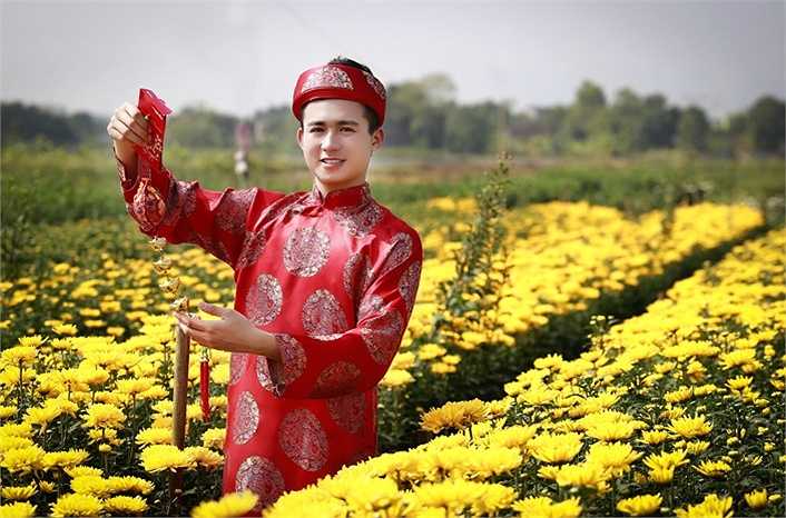 Năm ngoái, chàng trai này đã nhận nhiệm vụ tăng cường đảm bảo an ninh trật tự ở Thủ đô. Lúc đó, chàng trai này cảm thấy rất tự hào và cảm thấy trách nhiệm với công việc