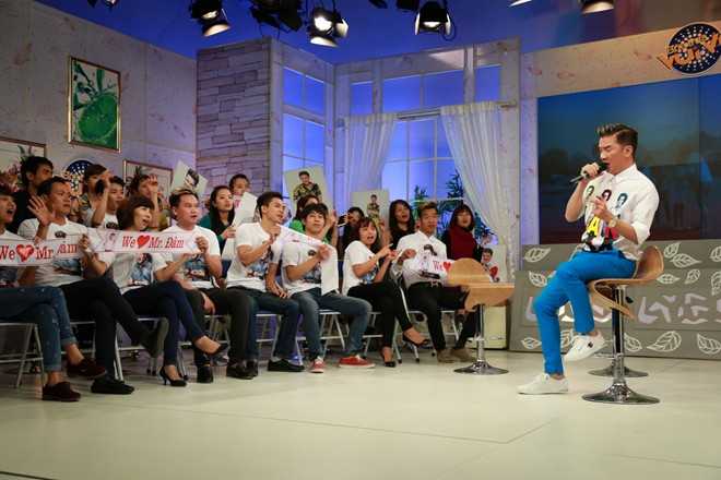 Là sao Việt sở hữu số lượng fan hùng hậu nhất nhì showbiz, Mr. Đàm cũng chính là nghệ sĩ được yêu cầu nhiều nhất trong chương trình Bữa trưa vui vẻ. 