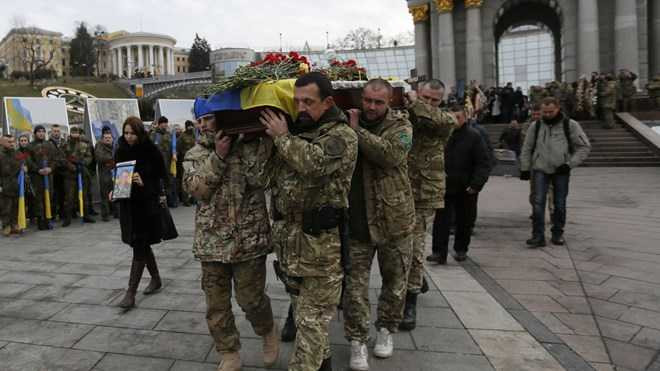 Quân ly khai tìm thấy 373 xác lính Ukraine tại sân bay Donetsk