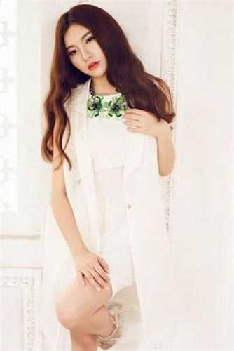 Trong tương lai, cô bạn dự định 'Sẽ cống hiến hết mình cho âm nhạc, niềm đam mê đã có trong máu từ khi còn bé'.