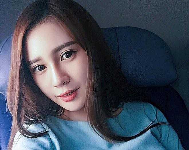Cô gái nổi tiếng nhờ giống diễn viên Angelababy
