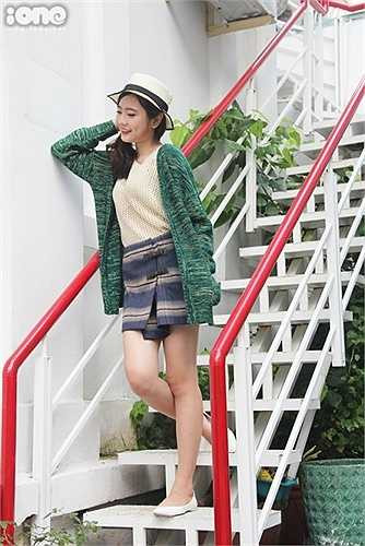 Cô bạn tự nhủ sẽ cố gắng học tập hết sức.