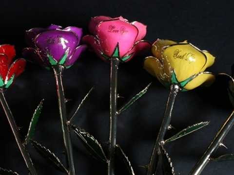 Hoa hồng sơn mài dát vàng