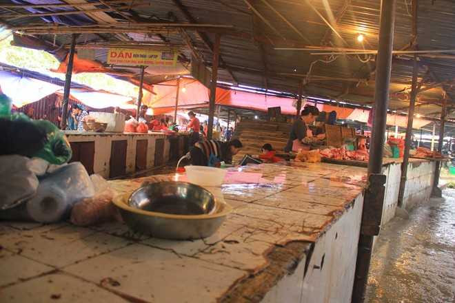 4 dịch vụ đắt hàng ngày rằm tháng giêng ở Hà Nội, Sài Gòn