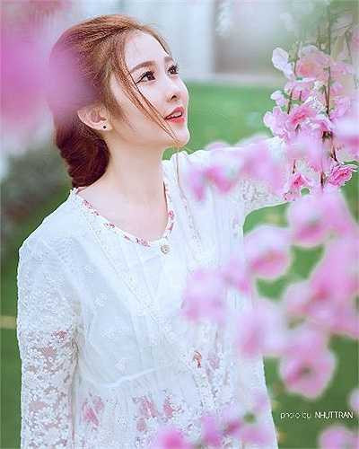 Ước mơ của cô bạn là trở thành một diễn viên chuyên nghiệp.