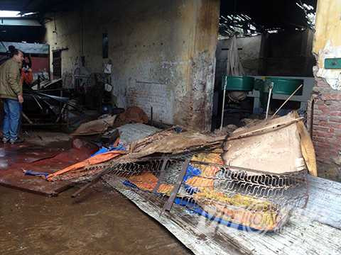 Hà Nội: Cháy lớn tại khu công nghiệp Trại Gà, nhiều người hoảng loạn bỏ chạy