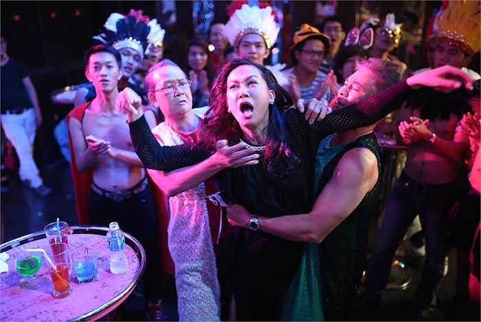 'Cầu vồng không sắc' quy tụ dàn diễn viên khá hot như Kim Khánh, Lê Thiện, Thanh Điền, Thu Trang, Minh Béo, Việt My, ...