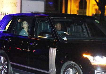 Vợ Beckham bỏ về trong bữa tiệc có Hà Hồ