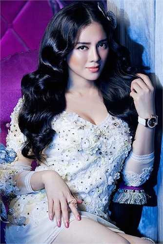 Lý Nhã Kỳ là một trong những mỹ nhân Việt thường xuyên xuất hiện với hình ảnh đẹp hoàn hảo. 