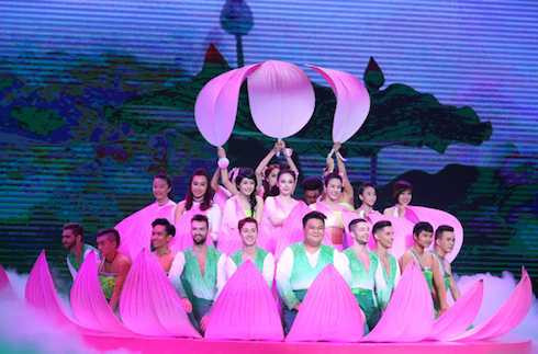 bước nhảy hoàn vũ