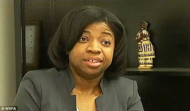 Bị tù 1 tháng vì... đi làm quá sớm