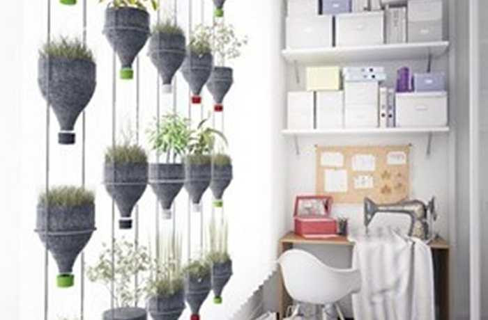 Khu vườn treo thẳng đứng từ chai nhựa