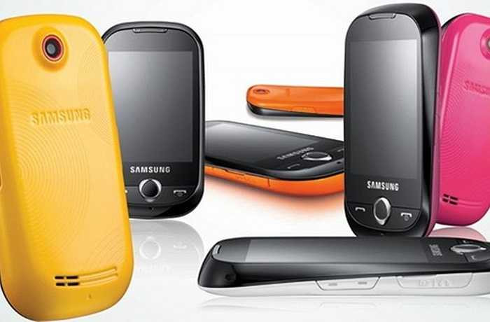 Các sản phẩm di động dành cho 'một nửa thế giới' thường có sắc màu ngọt ngào, nhẹ nhàng. Điều này cũng không nằm ngoài quy luật để một chiếc di động dành cho phái đẹp có thể chiếm lĩnh thị trường. Samsung một lần nữa thành công nhờ nước cờ này khi tung ra thị trường dòng điện thoại cảm ứng giá rẻ Corby. Máy hướng tới nữ giới với sắc màu bóng bẩy, tính năng hiện đại, Corby bán chạy như tôm tươi, đặc biệt tại thị trường châu Á.