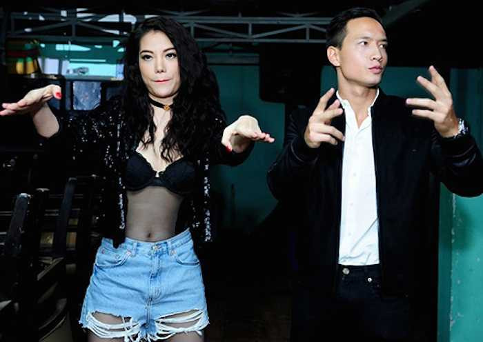 Hình ảnh ăn mặc táo bạo và có phần hơi lố so với tuổi 38 khiến Trương Ngọc Ánh nhận về nhiều lời chê 