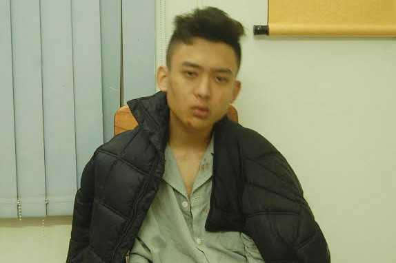 Bị truy đuổi, hai tên trộm chém cảnh sát để thoát thân