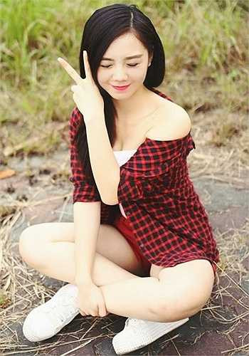 Quỳnh Kool sinh năm 1995, quê gốc Thái Bình nhưng hiện tại đang sống ở Đại Mỗ - Từ Liêm.