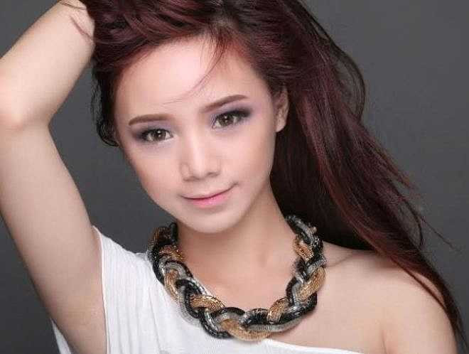 Câu nói yêu thích: 'Thất bại không phải là vấp ngã, mà là cứ nằm lì sau khi ngã'.