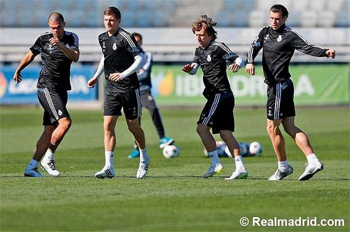 Sự trở lại của Ramos và Modric là thông tin không thể vui mừng hơn đối với Real Madrid trong bối cảnh khó khăn này.