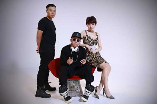 Tóc Tiên kêu trời vì đứa con tinh thần bị công khai ăn cắp