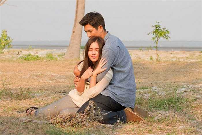 Ở phiên bản này, Jesdaporn Pholdee vào vai Patin (Yun Joon Soo do Song Seung Hun thủ vai)