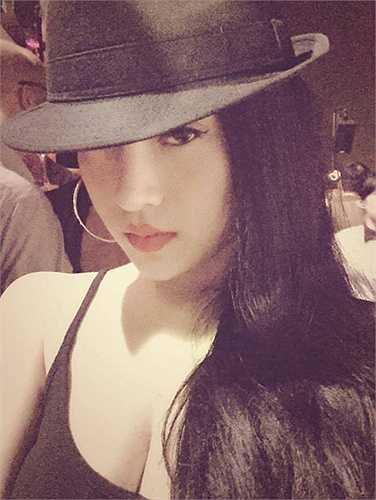 Nhan sắc quyến rũ của hotgirl đình đám một thời. (Nguồn: Dân Việt)