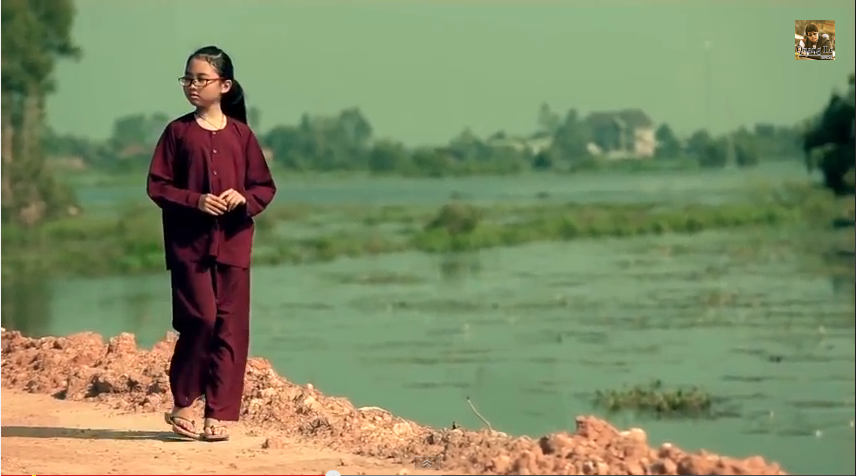 MV Quê em mùa nước lũ của Phương Mỹ Chi mất một năm để thực hiện.