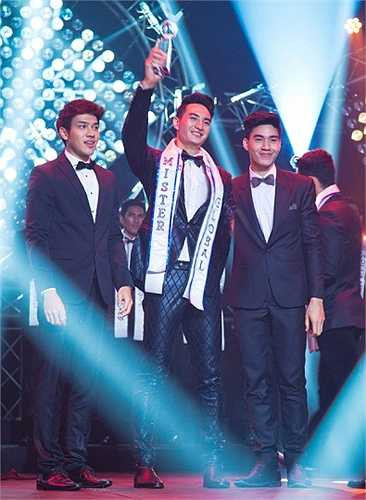 Ông Nguyễn Đăng Chương - Cục trưởng Cục Nghệ thuật Biểu diễn cho biết Nguyễn Văn Sơn chưa được cấp phép tham dự cuộc thi này. 