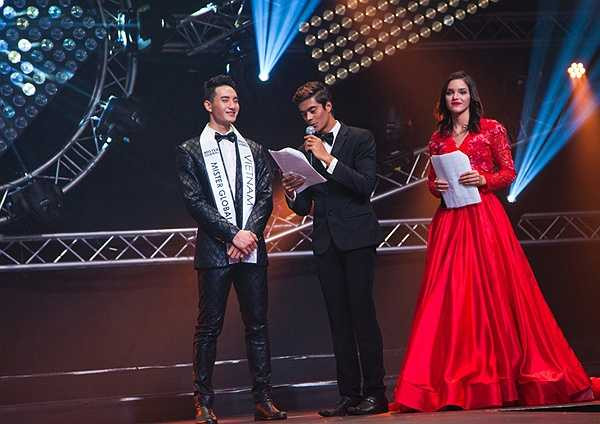 Trong quá khứ, Ngô Tiến Đoàn đoạt giải cao nhất tại đấu trường Manhunt International 2007.