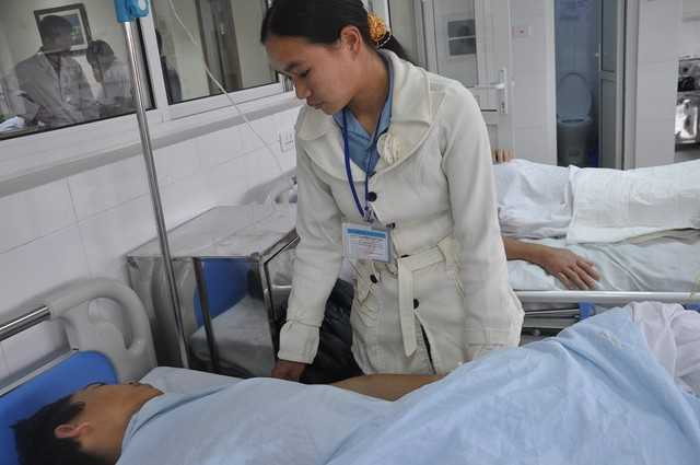 Bộ trưởng Bộ Y tế kêu gọi ủng hộ một bệnh nhân qua Facebook