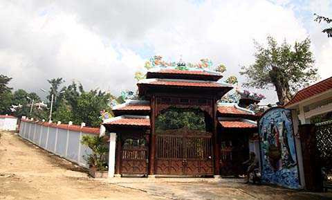 Đại gia vàng, đơn xin, biệt thự trái phép, núi Hải Vân, UBND, trả lại đơn