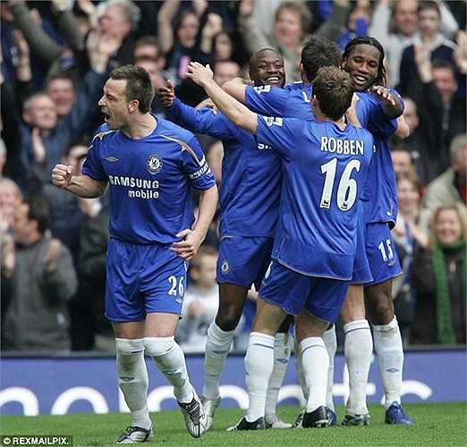 Tuy nhiên sức mạnh của The Blues thời điểm này là cực kỳ đáng sợ. Họ ghi liền 4 bàn và thắng ngược sau đó