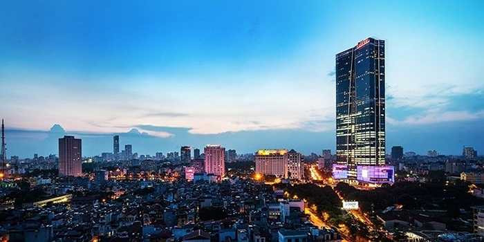 2. Hanoi Lotte Center. Địa điểm: Hà Nội Chiều cao: 267 m. Giống như Landmark 72, Hanoi Lotte Center là 1 tổ hợp bao gồm trung tâm thương mại, văn phòng, khách sạn và nhà ở. Hanoi Lotte Center có cấu tạo gồm 65 tầng cộng với 5 tầng hầm. 