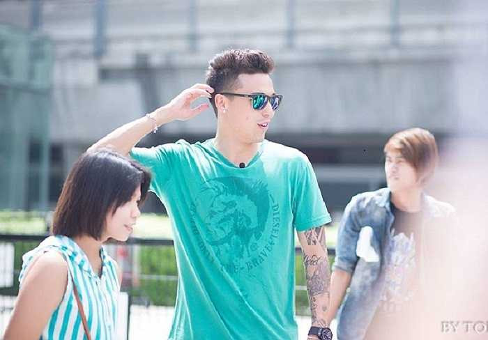 Tiền vệ 9X có thời gian dài gắn bó với CLB Grasshoppers (Thụy Sỹ) trước khi trở về Thái Lan gia nhập Buriram United. Tiền vệ 23 tuổi hiện khoác áo CLB Suphanburi. Chappuis là tuyển thủ trẻ của Thụy Sỹ đăng quang giải vô địch U17 thế giới năm 2009, góp mặt trong cả 7 trận của giải.