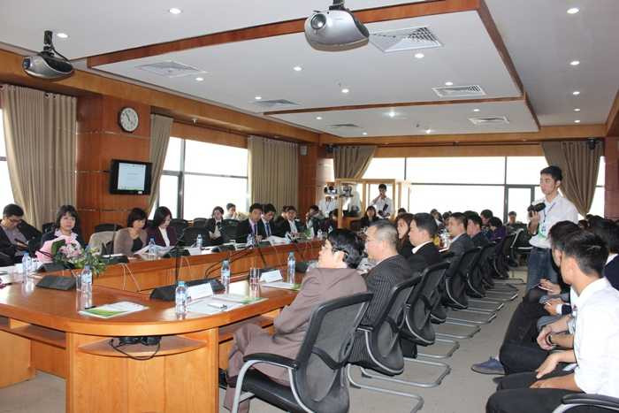 Sinh viên thi tài chứng khoán giành hơn 40 triệu đồng