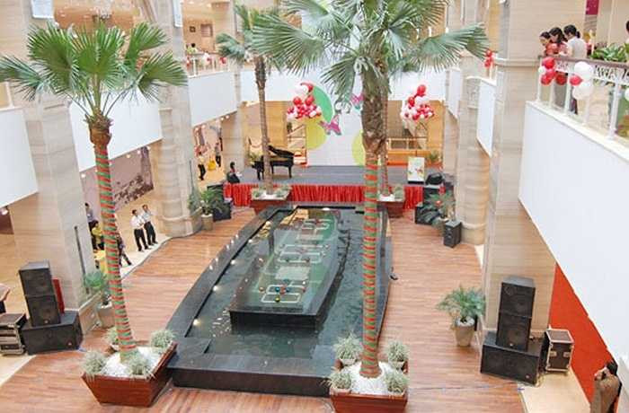 Ngoài ra, khu vực trung tâm thể dục thể thao hiện đại bậc nhất Việt Nam Star Fitness Bitexco với đầy đủ trang thiết bị tập luyện, phòng tập dance, yoga, AEROBIC. 