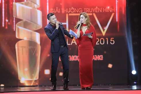 Ngô Kiến Huy và Minh Hằng giữ vai trò MC. 