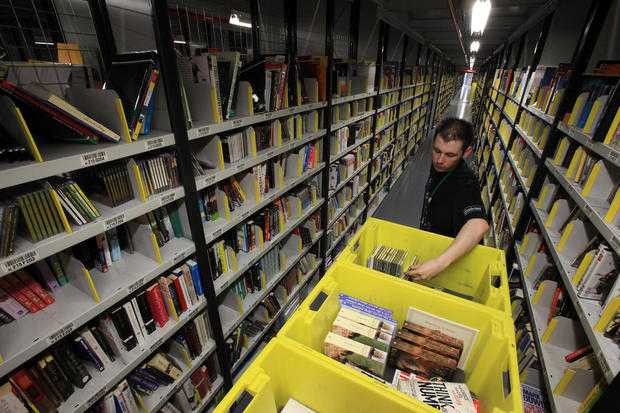 Những bí mật của nhân viên làm việc trong kho hàng Amazon