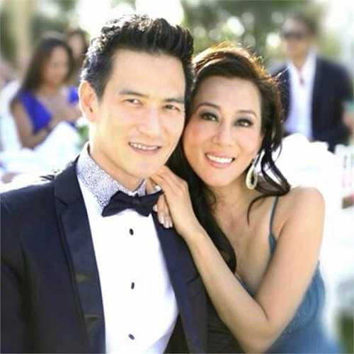 Sau hai cuộc hôn nhân đổ vỡ với Nguyễn Quang Li và Trịnh Hội, MC Nguyễn Cao Kỳ Duyên đã tìm được bến đỗ thứ ba trong cuộc đời mình là chàng trai Việt kiều David.