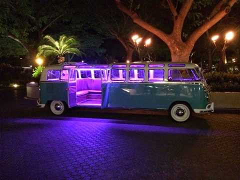 Siêu bus hạng sang VW Microbus limousine duy nhất trên thế giới
