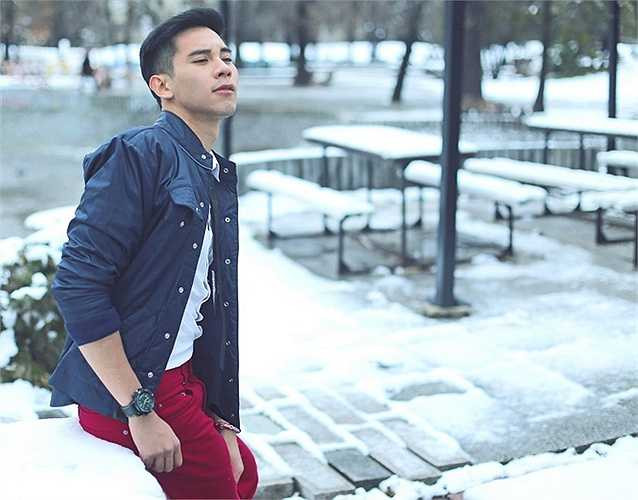 Khá hồi hộp và lo lắng cho vai diễn mới nhưng 'hotboy nổi loạn' sẽ cố gắng hết sức hoàn thành bộ phim, để khán giả có thể nhìn nhận tốt hơn vào khả năng diễn xuất của mình.