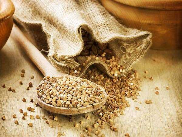 Lúa mạch chứa nhiều chất xơ và có ích trong việc duy trì mức độ đường trong máu ổn định. Bạn có thể ăn lúa mạch mỗi ngày để ngăn cản sự hấp thu đường từ ruột vào máu.