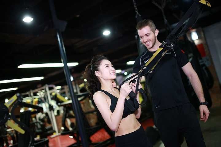 Thủy Top được biết đến với vai trò diễn viên, người mẫu ảnh đồng thời là một hot girl nổi tiếng từ năm 2008