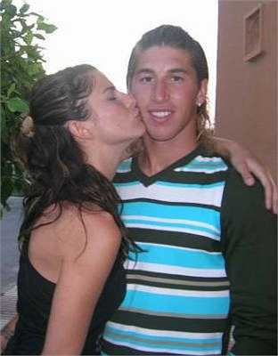 Hiện tại, Romina Belluscio đang chung sống hạnh phúc với Guti và mới sinh cô con gái Enzo cho cựu đội phó Real Madrid.