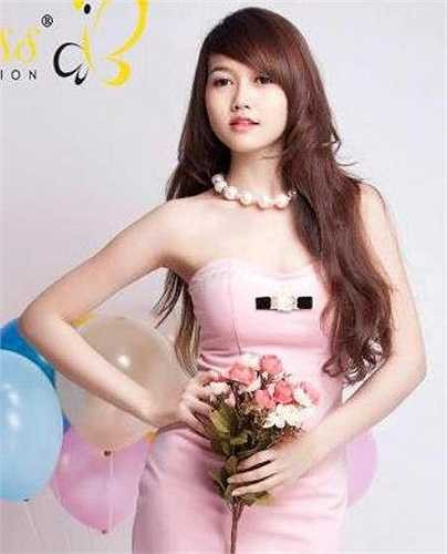 Câu nói yêu thích của Nhung: 'Hãy luôn khao khát, hãy cứ dại khờ'.